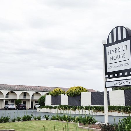 Harriet House Tumut 모텔 외부 사진