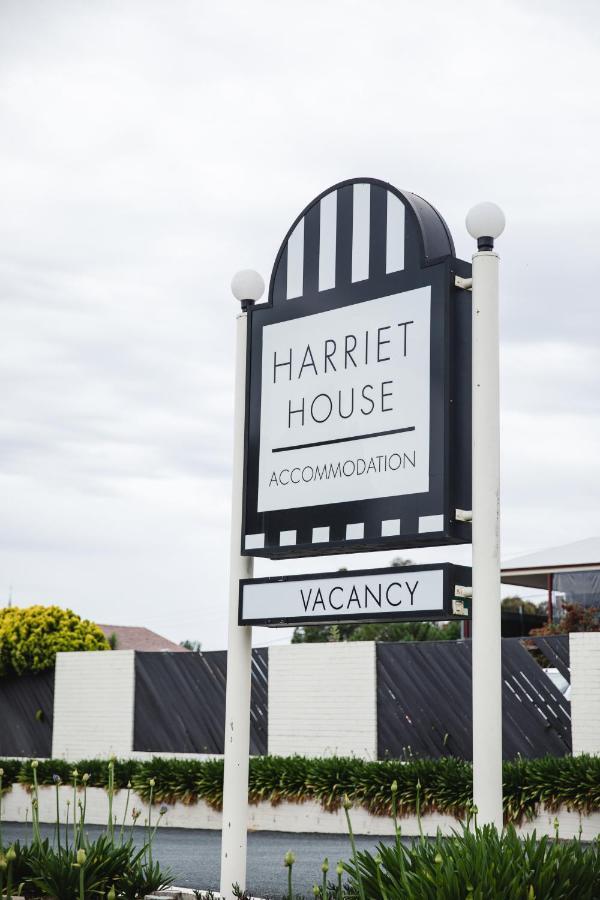 Harriet House Tumut 모텔 외부 사진