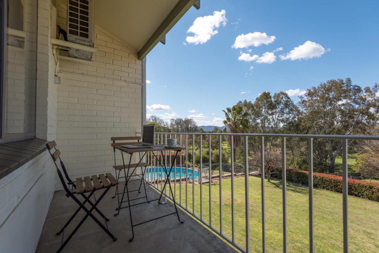 Harriet House Tumut 모텔 외부 사진